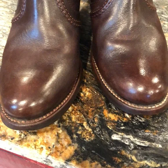 FRYE CHOCOLATE BROWN LEATHER KNEE HIGH BOOTS - Picture 8 of 9